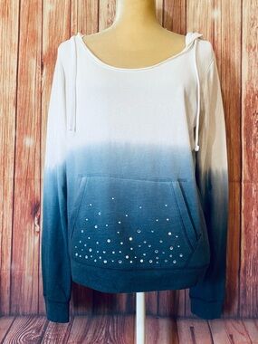 Women’s XL Ombré Pullover Hoodie Venus Rhinestone Pockets - White to Blue Soft